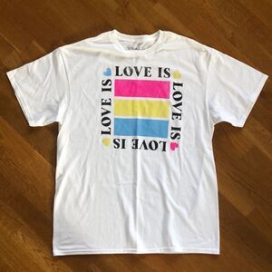 Fifth Sun “Love is 💗” Pride T-Shirt Size Large NWT